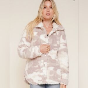 Hem & Thread Cream and Tan Teddy Jacket